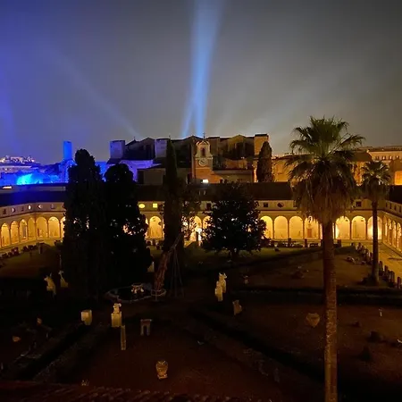 Michelangelo Garden * רומא